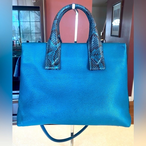 MICHAEL KORS Rollins Python Snakeskin Teal and Black Crossbody, NWT - Picture 3 of 17